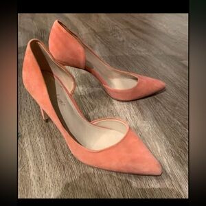 Essex Lane Vera Pointed Pumps